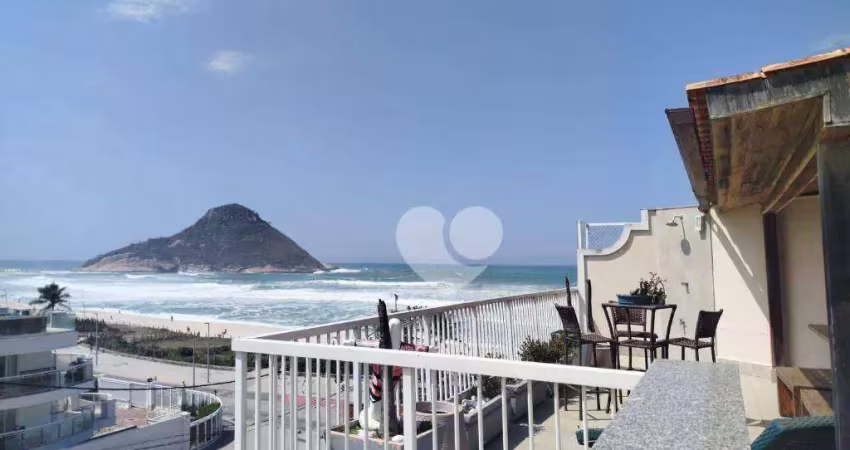 Cobertura com 4 quartos sendo 1 suíte e uma linda vista com 227m² no recreio dos bandeirantes