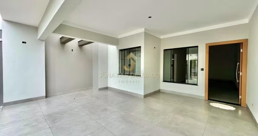 Casa à venda no bairro Parque das Palmeiras - Maringá/PR