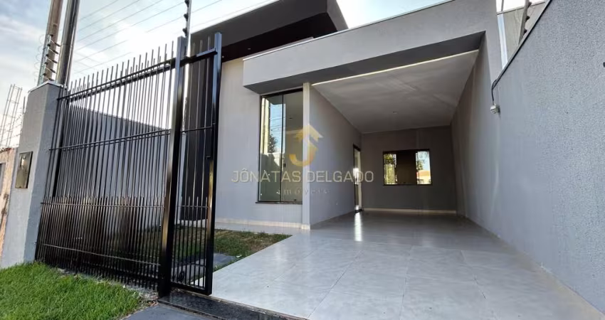 Casa à venda no bairro Loteamento Madrid - Maringá/PR