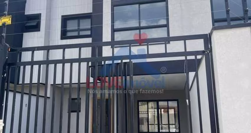 Sobrado à venda no bairro Cajuru - Curitiba/PR