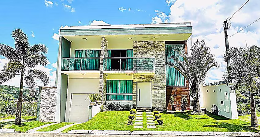 Casa a duplex a venda no condomínio Nova Gramado