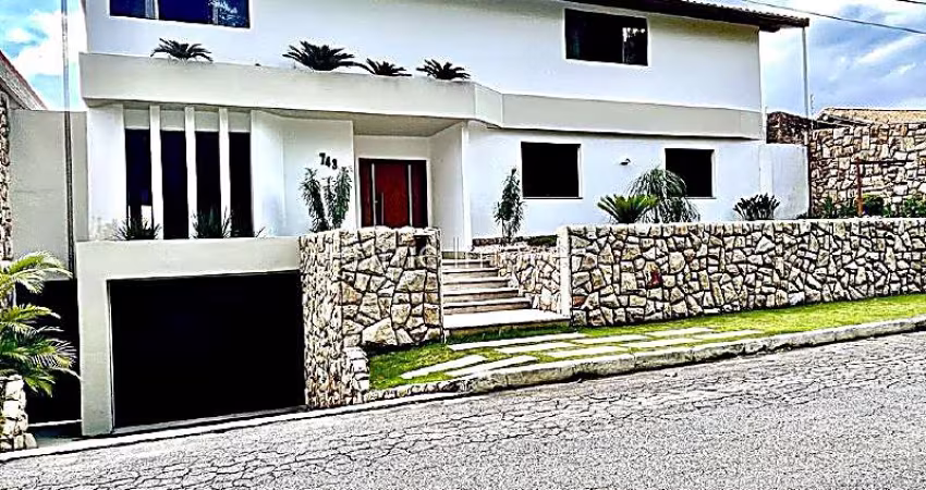 Casa 5 quartos - Parque Imperial