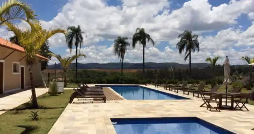 Terreno em condomínio fechado à venda no Residencial Terras Nobres, Itatiba 