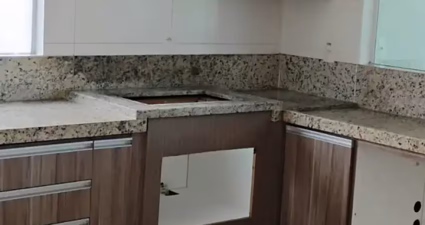 Lindo sobrado a venda condominio jardins barcelona uberlandia