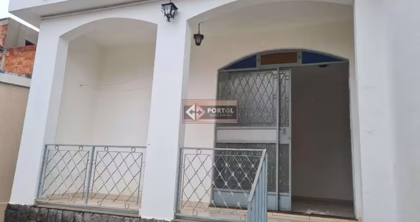 Casa com 2 quartos para alugar na Santa Mônica, Belo Horizonte 