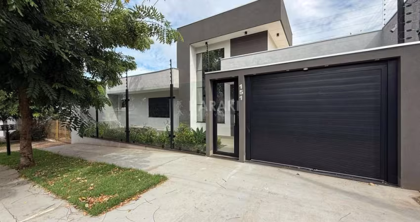 Casa para Venda em Maringá, Zona 05, 3 dormitórios, 2 suítes, 4 banheiros, 4 vagas