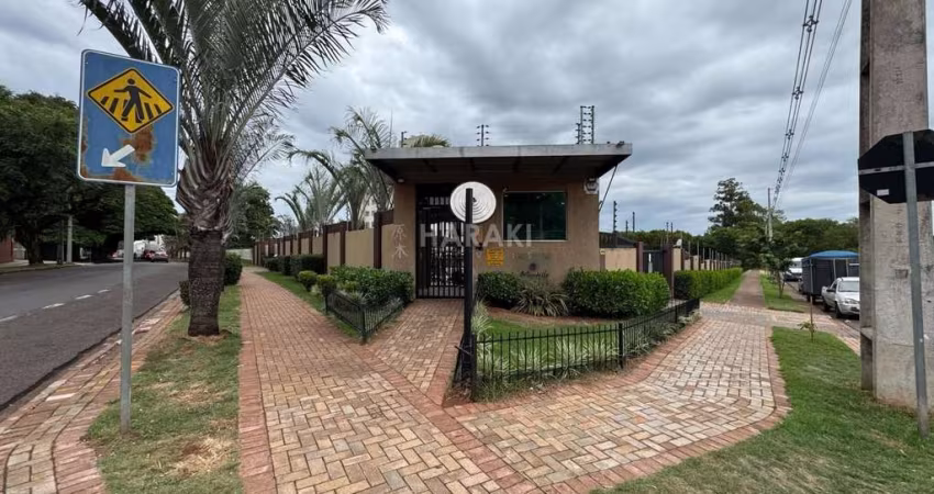 Apartamento para Locação em Maringá, Zona 06, 2 dormitórios, 1 banheiro, 1 vaga
