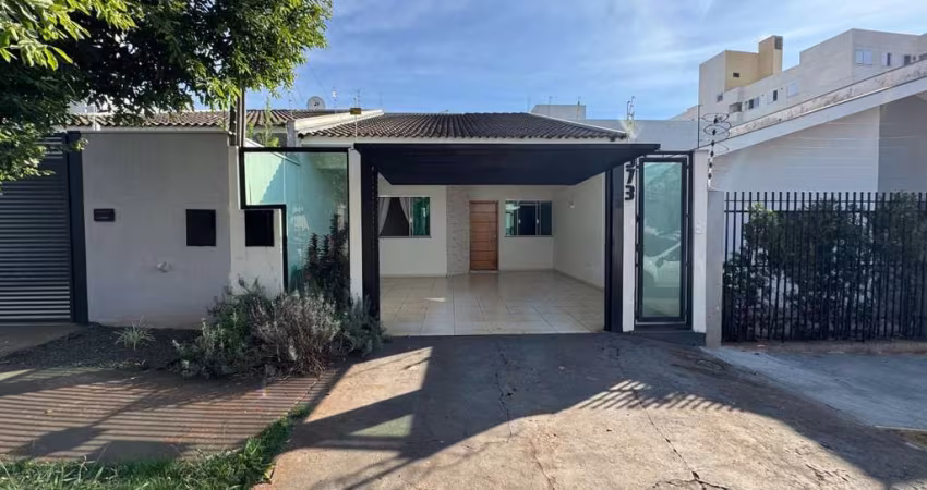 Casa para Venda em Maringá, Jardim Itália II, 3 dormitórios, 1 suíte, 2 banheiros, 2 vagas