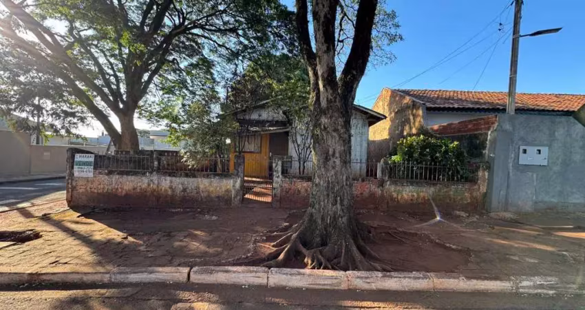 Terreno à venda na Rua Pioneiro Etori Colli, 222, Vila Santa Izabel, Maringá