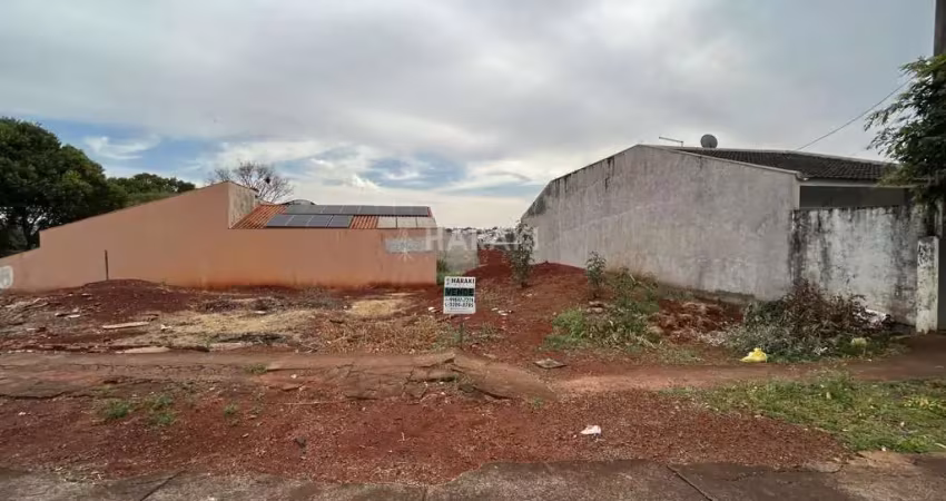 Terreno à venda na Rua Aparecido Beságio, 226, Jardim Diamante, Maringá