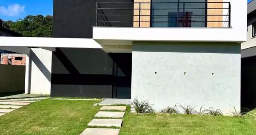 Casa - 4 Quartos, suite e varanda - Alphaville Litoral Norte