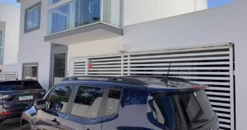 Casa à venda com 3 suítes no Miragem ? Lauro de Freitas