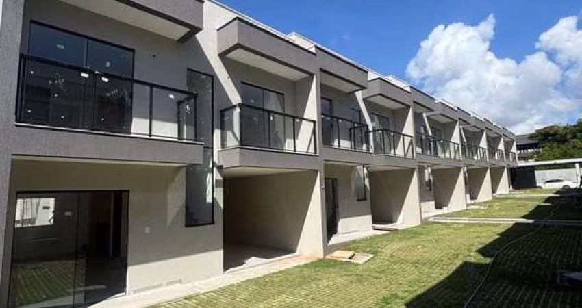 Casa 3/4, suíte e varanda, Centro de Lauro de Freitas  -