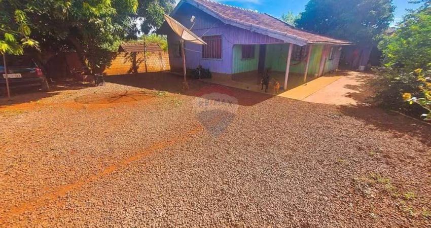 CASA À VENDA EM TUPÃSSI