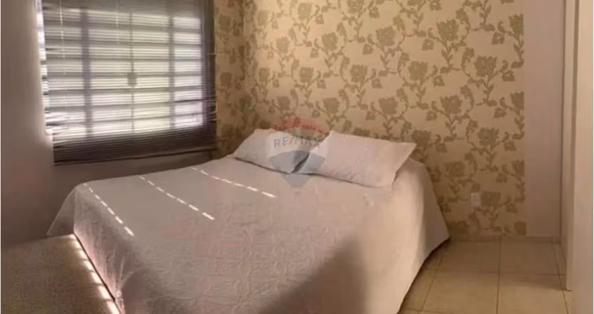 CASA EM CONDOMÍNIO - NO SANTA CRUZ
