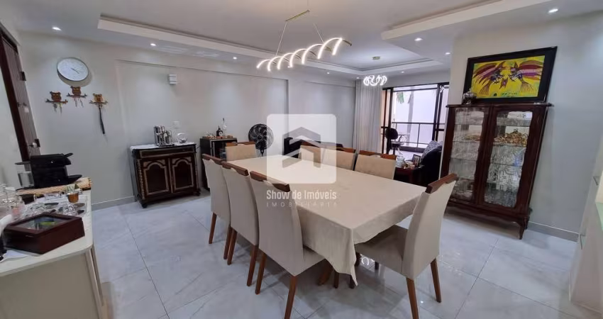 Apartamento à venda 200m do mar em  Intermares