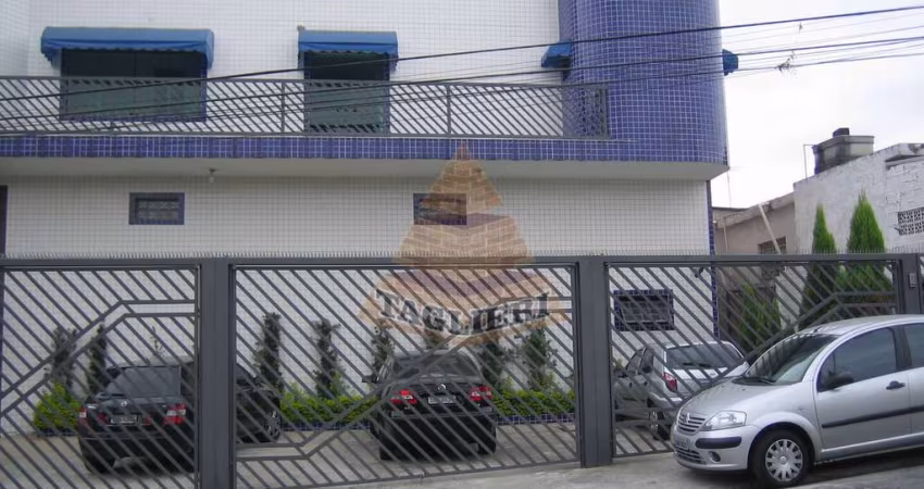 Galpão 1100M2. Pé direito 14mts.  Trifásico.  Penha. Está alugado, mas vend