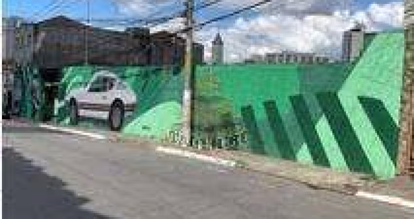 TERRENO 1.459m2; COBERTO 400 mts. P/ ESTACIONAMENTO E QUADRA DE AREIA