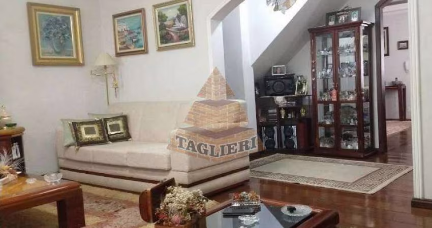 Sobrado com 4 Dormitórios no Tatuapé