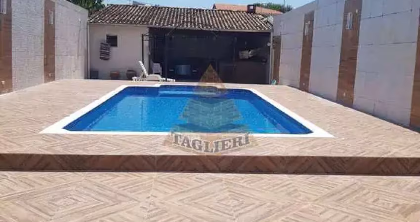 Linda Casa a Venda em Caraguatatuba-450m²