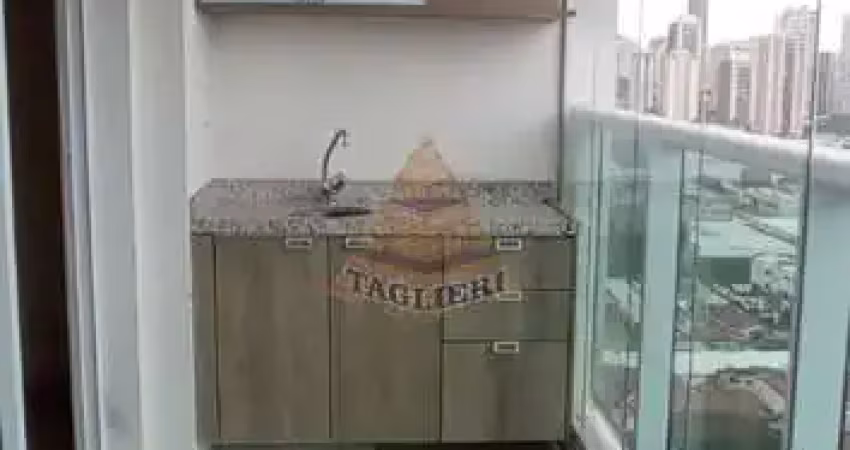 Studio  01 suíte, 2 banheiros, 1 vaga garagem próximo metro carrão
