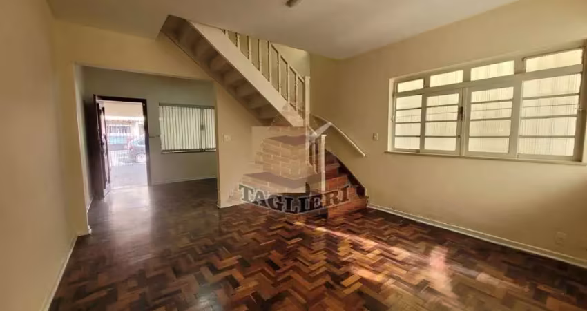 Sobrado comercial tatuapé 3 dormitórios, 2 vagas, quintal. locado,mas vende
