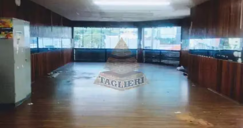 Sala comercial tatuape com 2 banheiros em otimo local 40 mts