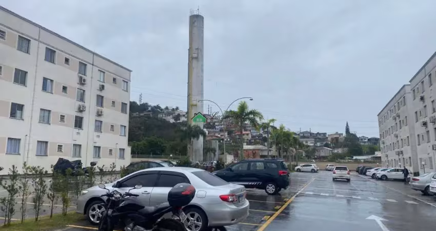Apartamento com 2 quartos para alugar na Rua José Airton de Castro, 160, Roçado, São José