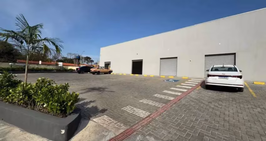 Sala comercial para alugar na Rua Dezoito, Tancredo Neves, Cuiabá