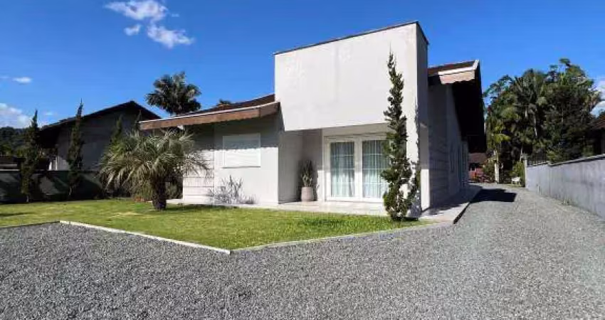 Casa com 4 quartos à venda no Ribeirão Areia, Pomerode 