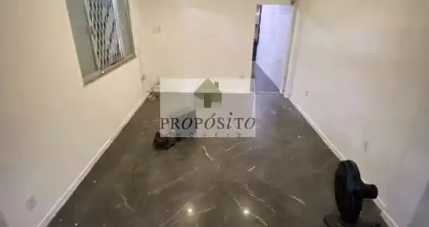 Casa com 2 quartos para alugar em Bangu, Rio de Janeiro 