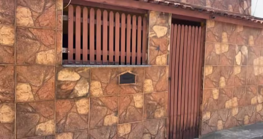 Casa com 1 quarto à venda na Travessa João Romariz, Sepetiba, Rio de Janeiro