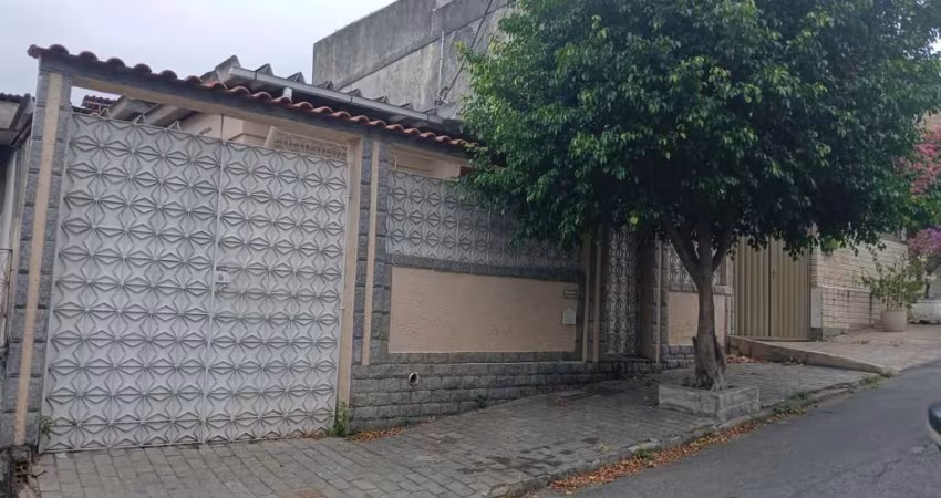 Casa com 2 quartos à venda em Bangu, Rio de Janeiro 