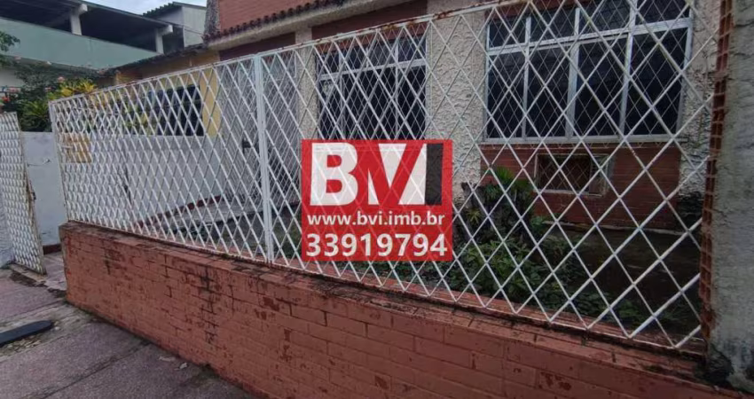 Casa com 4 quartos à venda na Rua Alecrim, Vila Kosmos, Rio de Janeiro