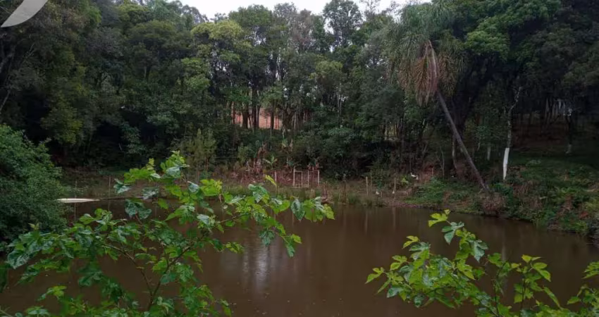 Chácara / sítio com 2 quartos à venda na Estrada Principal, Campestre dos Paulas, Mandirituba