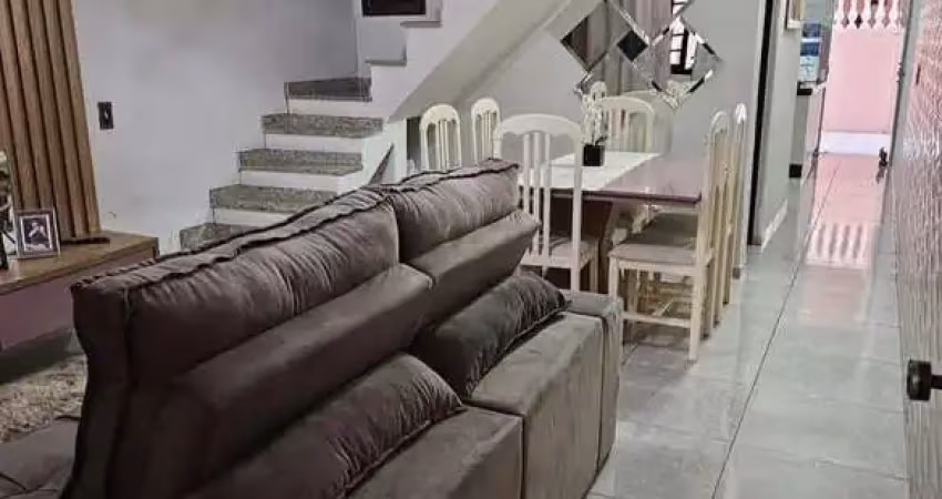 Localizado na vila são josé, em são paulo, este sobrado é a opção ideal para quem busca um imóvel espaçoso e bem localizado. com três dormitórios, sendo um deles suíte, este imóvel oferece conforto e 