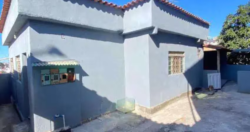 Casa com 5 quartos à venda na Rua Rua Geraldo Teixeira da Costa, 856, São Benedito, Santa Luzia
