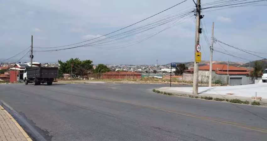Ponto comercial para alugar no Tropical, Contagem 