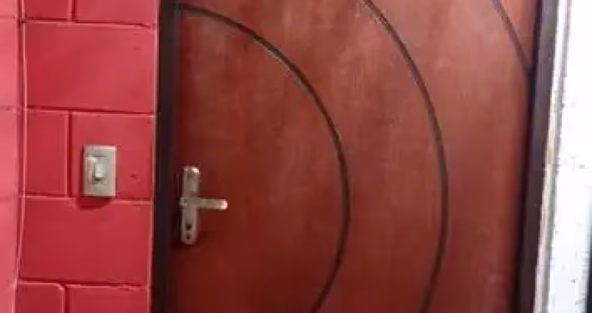 Casa com 2 quartos à venda no Jardim Redil, São Paulo 