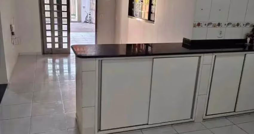 Aproveite a oportunidade de adquirir uma excelente casa em laranjeiras, caieiras. com 3 dormitórios, esta propriedade oferece conforto e espaço para toda a família. com entrada a partir de 30 mil, ess