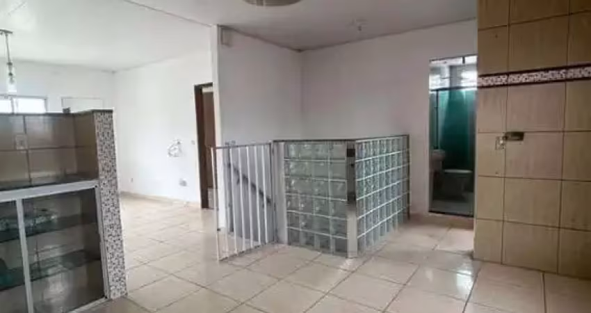 Sobrado a venda - localizado na rua joaquim alves tôrres, na vila nova cachoeirinha

ótima oportunidade para sair do aluguel 

 2 dormitórios 
 1 banheiros
 1 vaga de garagem
 lavanderia
