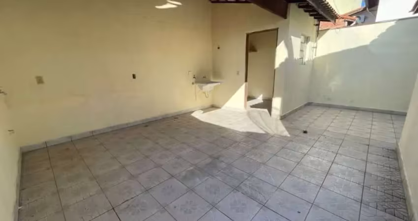 Casa térrea a venda - localizado na rua joão rodrigues pereira, na brasilândia

ótima oportunidade para sair do aluguel 

 2 dormitórios 
 1 banheiros
 1 vaga de garagem
 lavanderia