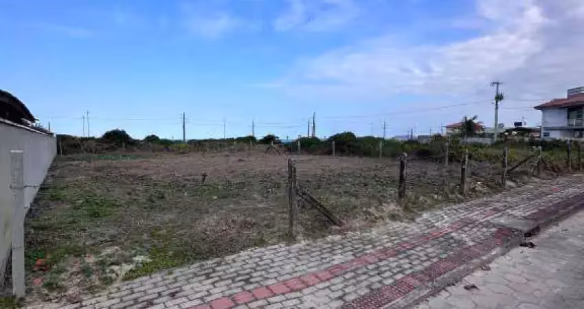 Terreno, praia do ervino, são francisco do sul - sc