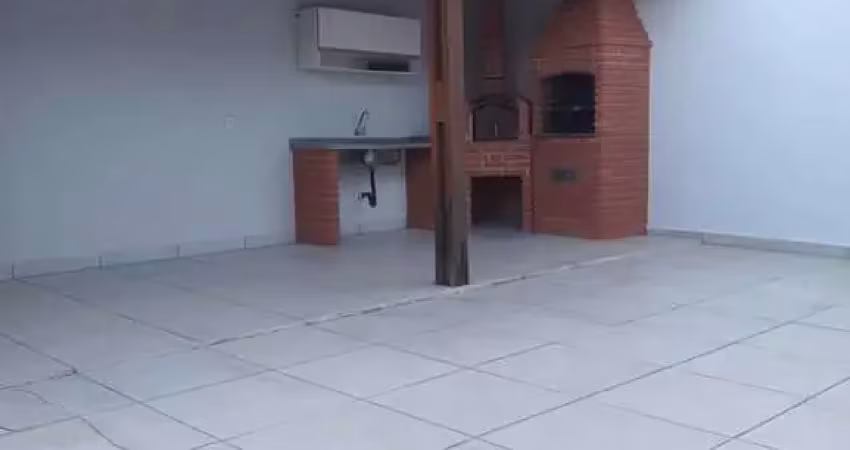 Casa térrea a venda - localizado na rua barra babitonga, no jardim santa cruz (zn) 

ótima oportunidade para sair do aluguel 

 3 dormitórios 
 1 banheiros
 1 vaga de garagem
 lavanderia
 área de chur