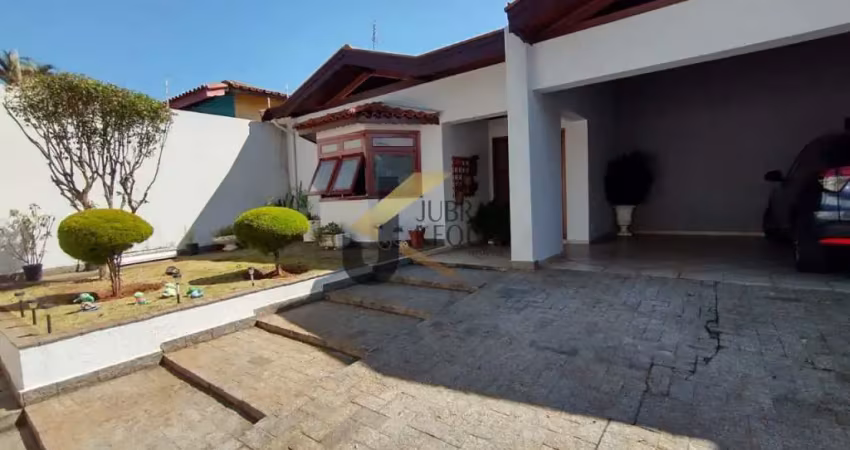 Casa térrea à venda, parque são quirino, campinas. num terreno de 420 m² uma construção térrea de 280 m².  mom 3 suítes, 3 salas, lavabo, 5 banheiros,