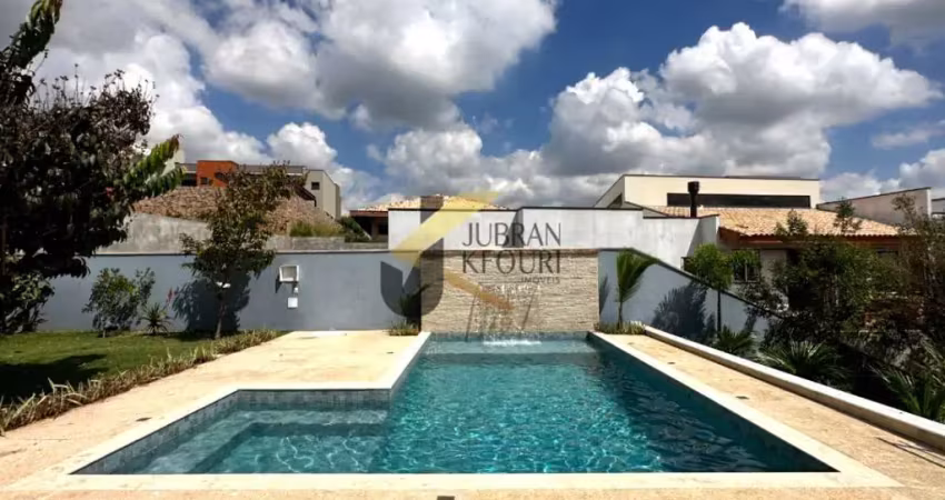 Casa em condomínio à venda em sousas com 4 suítes, lazer privativo e garagem para vários carros.