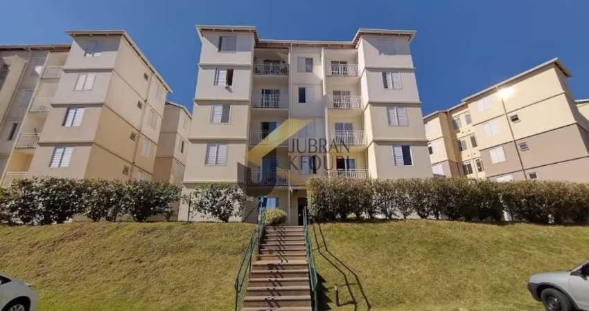 Apartamento a venda na região do Parque Prado, com 02 dormitórios, living  com sacada, cozinha americana,  1  garagem. Condomínio com área de lazer