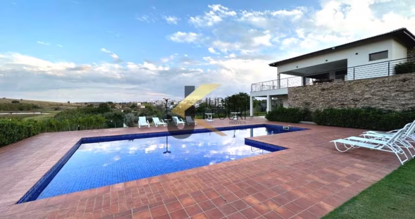 Terreno em condomínio à venda na região do Alphaville Campinas, com 561 m², pronto para receber a casa dos seus sonhos.