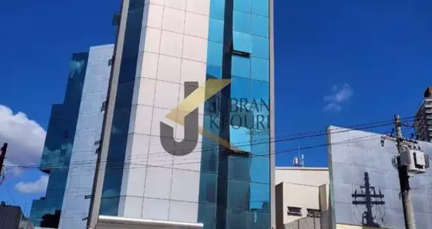 Sala comercial à venda no cambuí - campinas, com 71 m², recepção, escritórios, copa, banheiros e duas garagens.