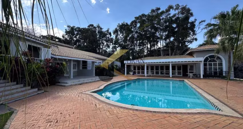 Casa à venda, em um dos condomínios mais exclusivos de jaguariúna-sp,  condomínio duas marias. casa com 7 dormitórios, sendo 5 suítes, lazer privativo